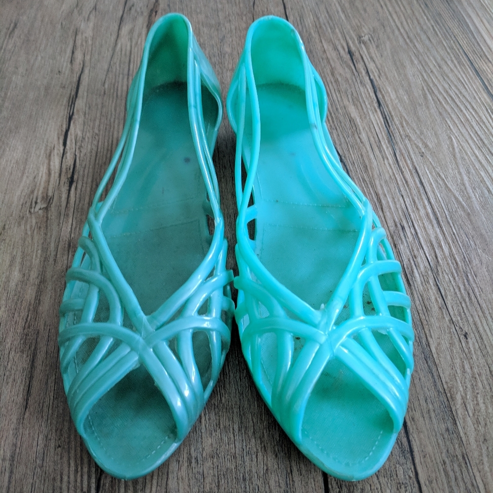 Teal jelly flats!